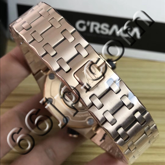 オーデマピゲ時計背面デザイン